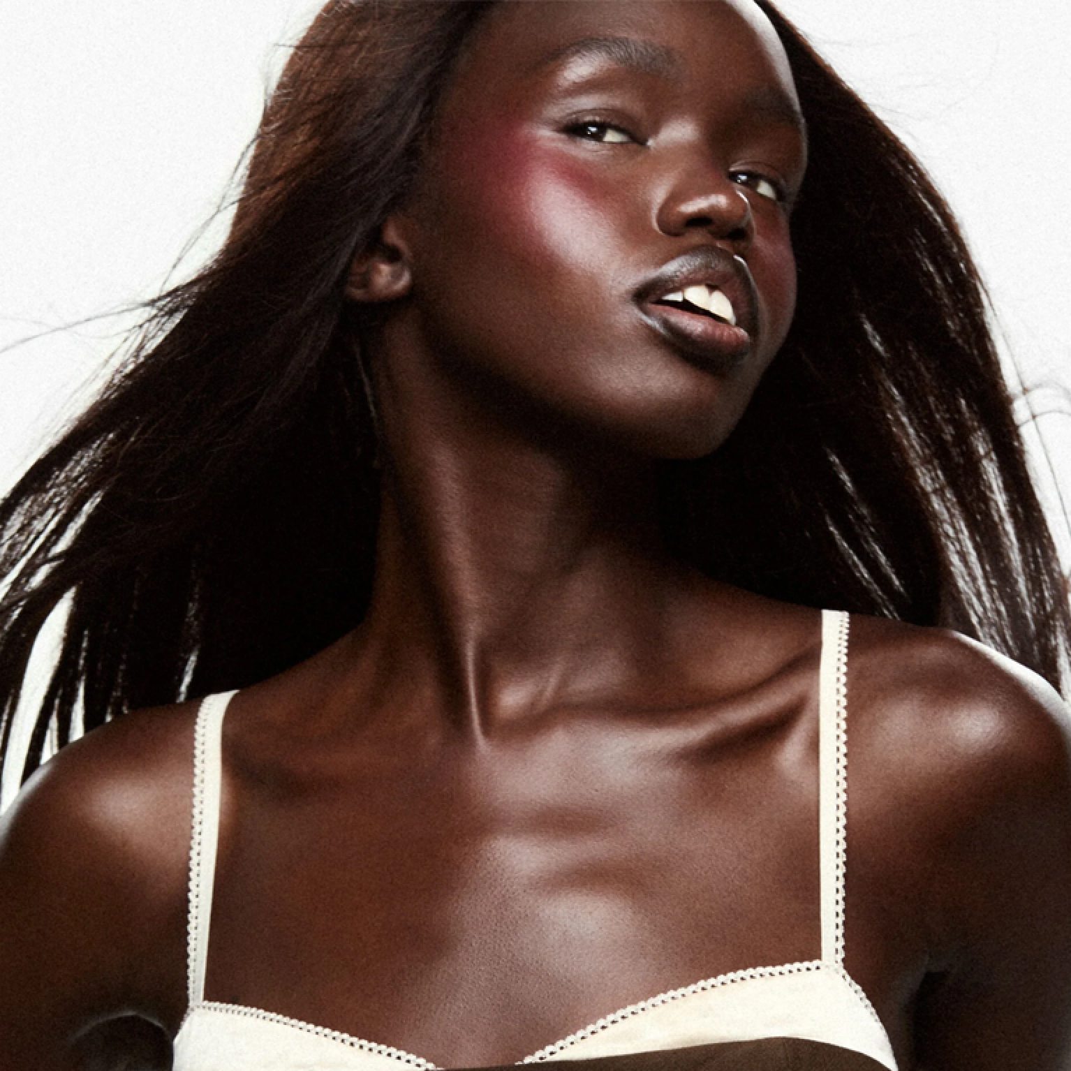 Карандаш для губ Rhode Peptide Lip Shape Contour Move